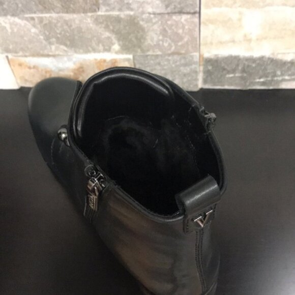 Valdini Women's Paola Leather Boots - Picture 4 of 8